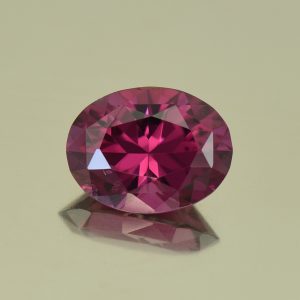 PinkSpinel_oval_10.7x8.3mm_3.23cts_N_sp677