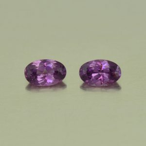 PurpleGarnet_oval_pair_5.5x3.5mm_0.75cts_N_pl505