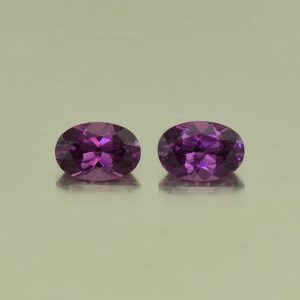 PurpleGarnet_oval_pair_6.5x4.5mm_1.43cts_N_pl525