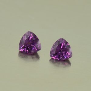 PurpleGarnet_trill_pair_4.0mm_0.63cts_N_pl466