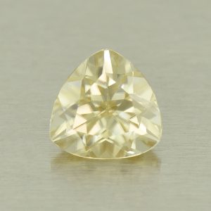 ChampagneZircon_trill_6.5mm_1.42cts_H_zn5326