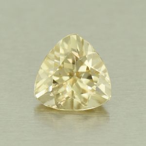ChampagneZircon_trill_6.9mm_1.63cts_H_zn5327