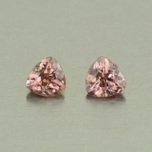 RoseZircon_trill_pair_5.0mm_1.41cts_H_zn5419