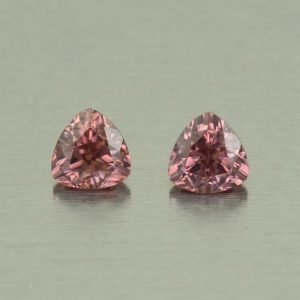 RoseZircon_trill_pair_5.5mm_1.98cts_H_zn5422