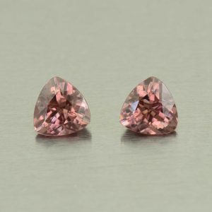 RoseZircon_trill_pair_6.0mm_2.27cts_H_zn5424