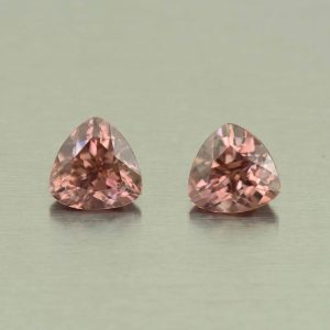 RoseZircon_trill_pair_6.5mm_2.93cts_H_zn5429