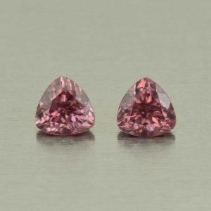 RoseZircon_trill_pair_6.5mm_2.97cts_H_zn5431