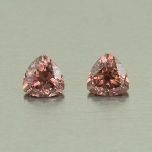 RoseZircon_trill_pair_6.5mm_3.03cts_H_zn5432