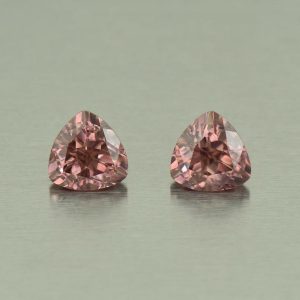 RoseZircon_trill_pair_6.5mm_3.17cts_H_zn5433