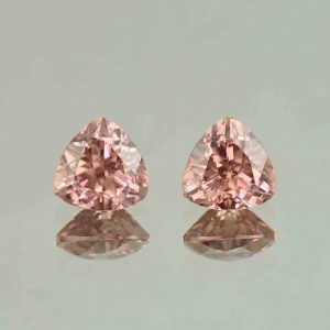 RoseZircon_trill_pair_8.0mm_5.56cts_H_zn5445