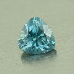 BlueZircon_trill_5.5mm_1.02cts_H_zn5645