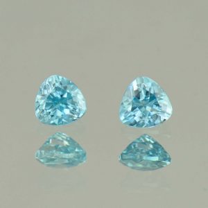 BlueZircon_trill_pair_4.0mm_0.80cts_H_zn5374