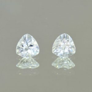 WhiteZircon_trill_pair_6.5mm_2.89cts_H_zn5696