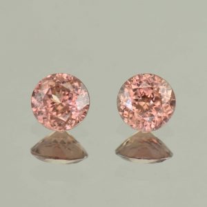 RoseZircon_round_pair_5.5mm_1.77cts_H_zn5730