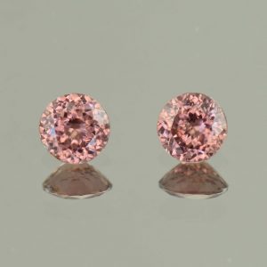 RoseZircon_round_pair_5.5mm_1.84cts_H_zn5738