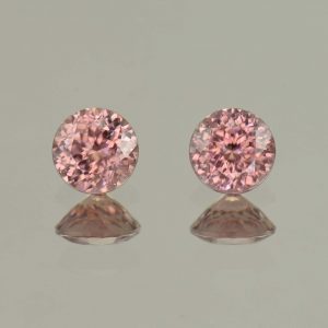 RoseZircon_round_pair_5.5mm_1.98cts_H_zn5747