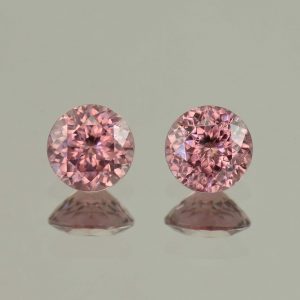 RoseZircon_round_pair_6.0mm_2.48cts_H_zn5771
