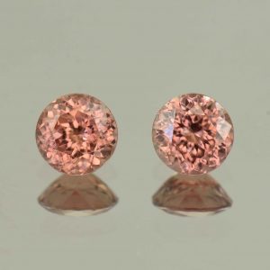 RoseZircon_round_pair_6.0mm_2.54cts_H_zn5779
