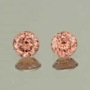 RoseZircon_round_pair_6.0mm_2.62cts_H_zn5782