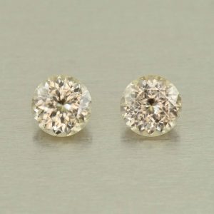ChampagneZircon_round_pair_6.5mm_3.29cts_N_zn5886