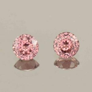 RoseZircon_round_pair_6.4mm_2.91cts_H_zn6072