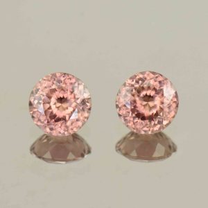 RoseZircon_round_pair_6.4mm_2.96cts_H_zn6073