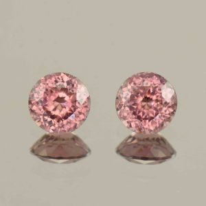 RoseZircon_round_pair_6.5mm_3.06cts_H_zn6097
