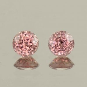 RoseZircon_round_pair_6.5mm_3.13cts_H_zn6108