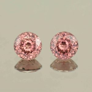RoseZircon_round_pair_7.0mm_3.84cts_H_zn6130