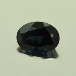 BlueSpinel_oval_8.1x6.1mm_1.59cts_N_sp786
