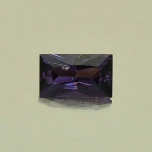 PurpleSpinel_rect_princess_5.2x3.1mm_0.30cts_N_sp836