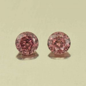 RoseZircon_round_pair_5.5mm_1.92cts_H_zn5541