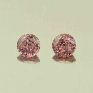 RoseZircon_round_pair_5.5mm_2.06cts_H_zn5558