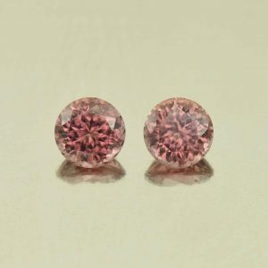 RoseZircon_round_pair_5.5mm_2.09cts_H_zn5563