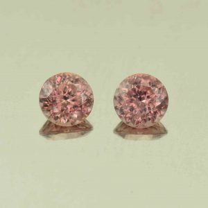 RoseZircon_round_pair_6.5mm_3.17cts_H_zn6111