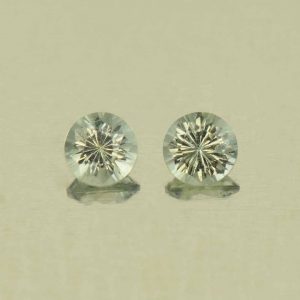 TealSapphire_round_pair_2.5mm_0.16cts_N_sa476