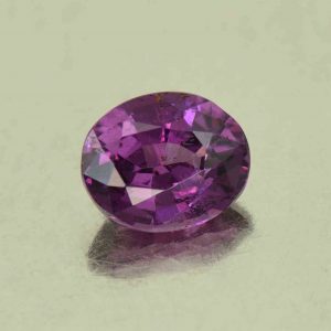 PurpleGarnet_oval_6.3x5.1mm_1.00cts_N_pl685