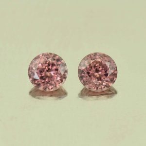 RoseZircon_round_pair_5.5mm_1.89cts_H_zn6152