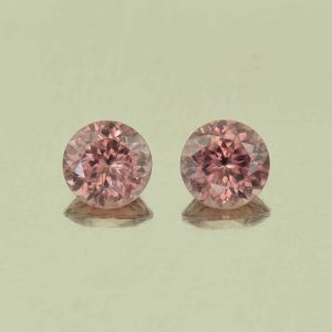 RoseZircon_round_pair_5.5mm_1.90cts_H_zn6155