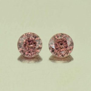 RoseZircon_round_pair_5.5mm_1.97cts_H_zn6165