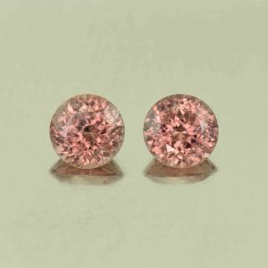 RoseZircon_round_pair_6.0mm_2.45cts_H_zn6046
