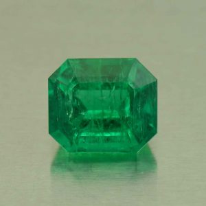 Emerald_eme_cut_10.44x9.07x7.03mm_4.68cts_O_em143_f_SOLD