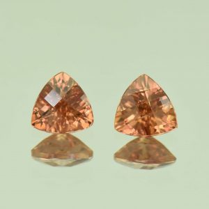 ImperialZircon_ch_trill_pair_6.5mm_2.62cts_H_zn6743
