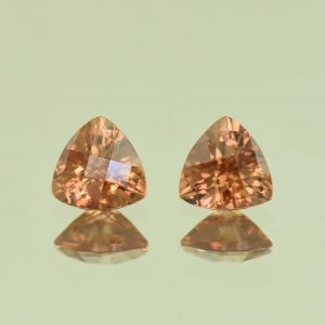 ImperialZircon_ch_trill_pair_6.6mm_3.03cts_H_zn6746
