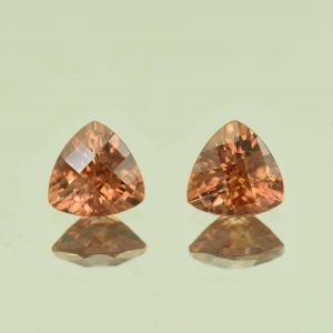 ImperialZircon_ch_trill_pair_7.0mm_3.57cts_H_zn6747