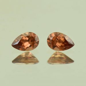 ImperialZircon_pear_pair_6.0x4.0mm_1.11cts_H_zn6778