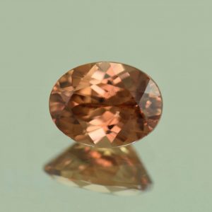 ImperialZircon_oval_8.5x6.5mm_2.36cts_H_zn6852