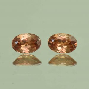 ImperialZircon_oval_pair_6.5x4.5mm_1.66cts_H_zn6854