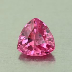 PinkSpinel_trill_7.0mm_1.42cts_N_sp108