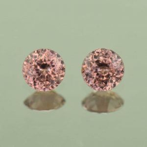 RoseZircon_round_pair_4.5mm_0.96cts_H_zn6941